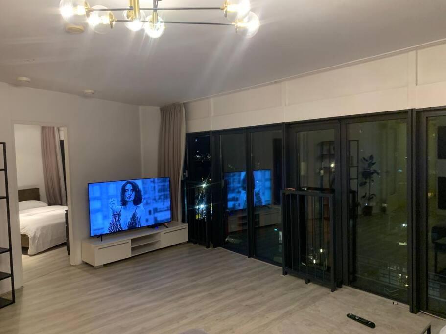 Stunning View Apt Free Parking Apartment Rotterdam Bagian luar foto